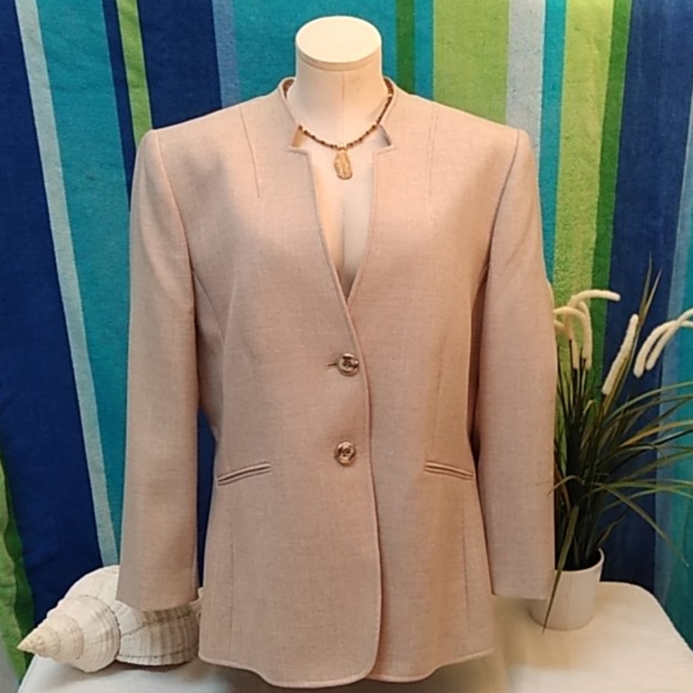 2 pc. Tahari by Arthur S. Levine $85.00 Free Ship